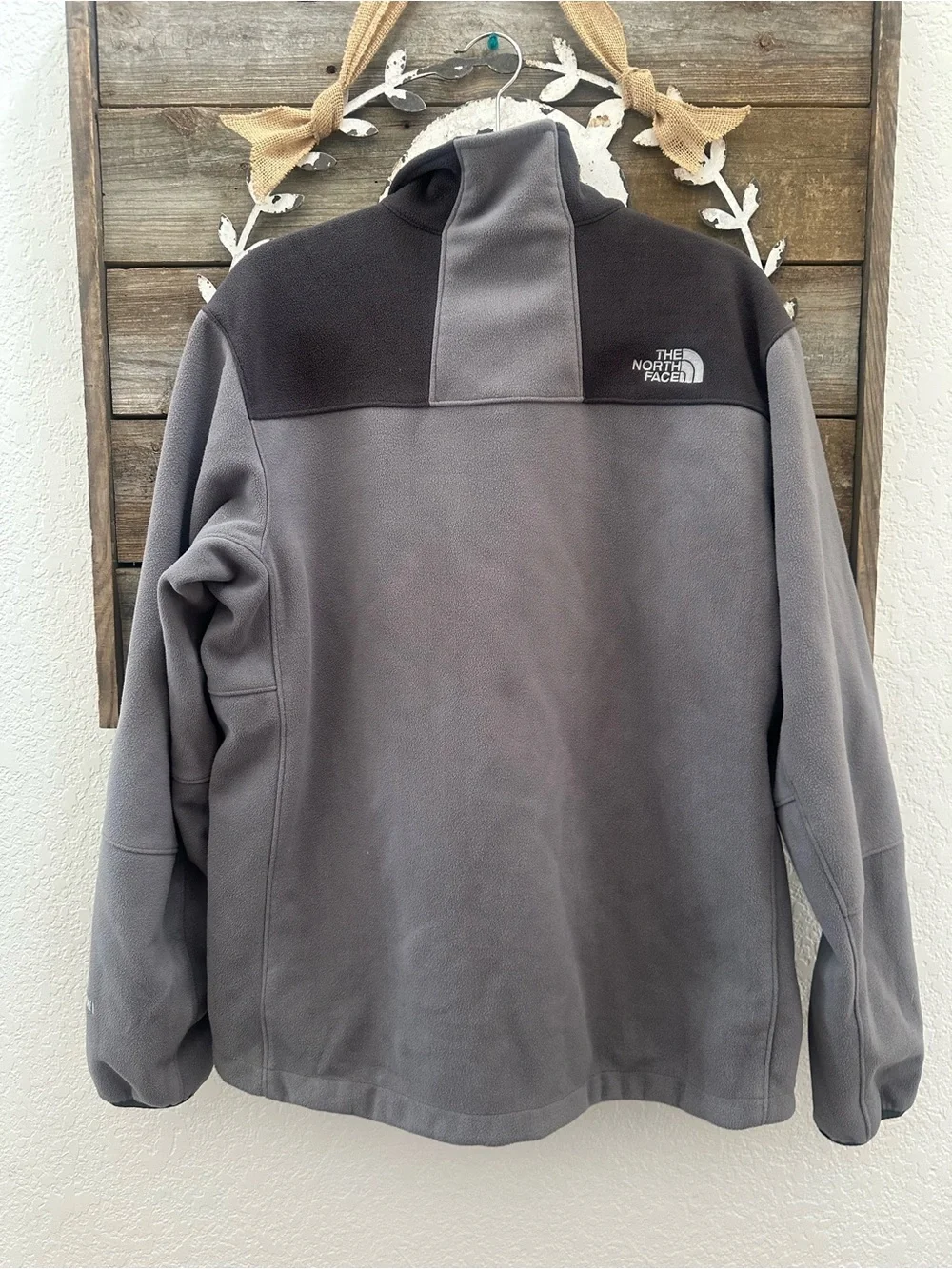 The north face windwall micro fleece color block men’s jacket size Large
